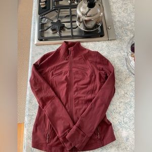Lululemon Define Jacket - Maroon